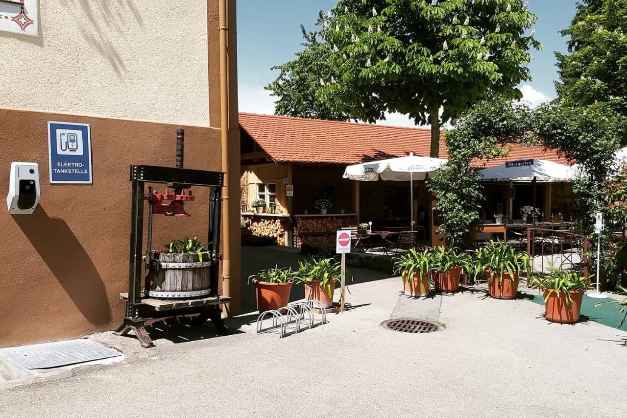 Gasthof Zum Goldenen Kreuz Wilhelmsdorf  Exteriér fotografie