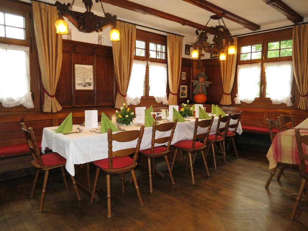 Gasthof Zum Goldenen Kreuz Wilhelmsdorf  Exteriér fotografie